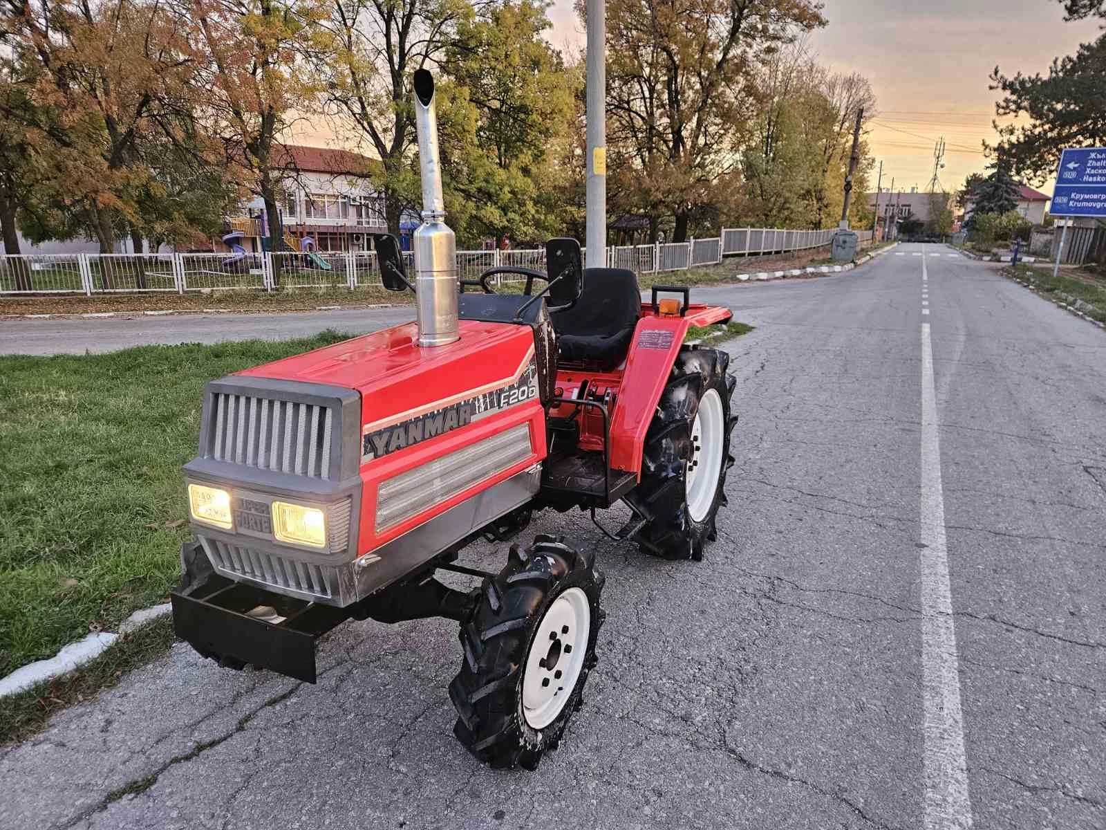 Трактор Yanmar F20d, 4Х4, снимка 1