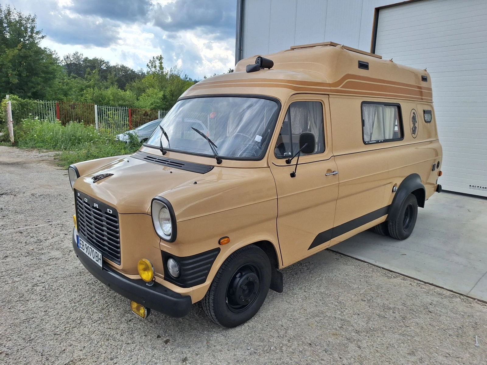 Кемпер Ford Транзит със B категория, снимка 1