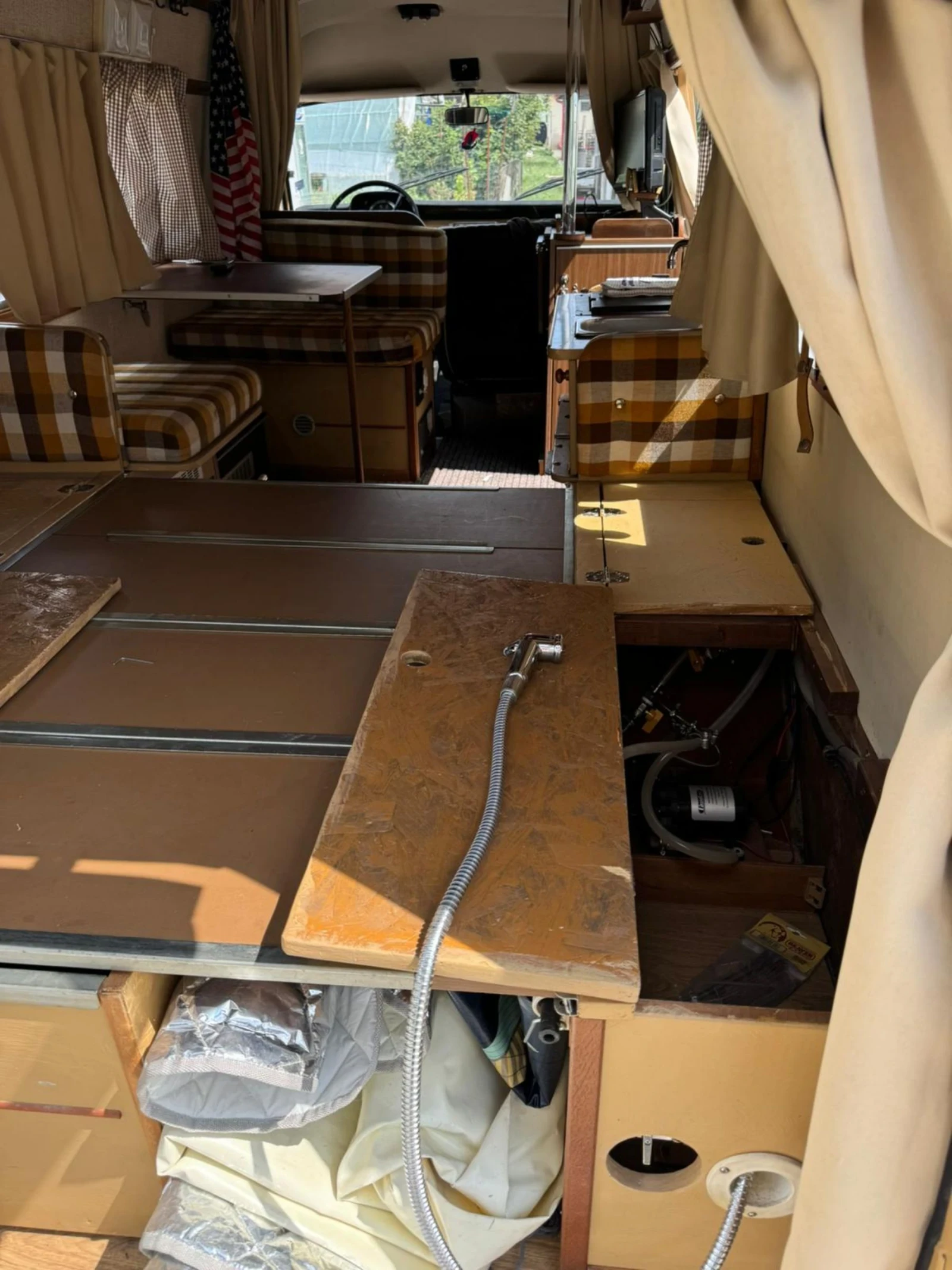  Ford   B  | Mobile.bg   14