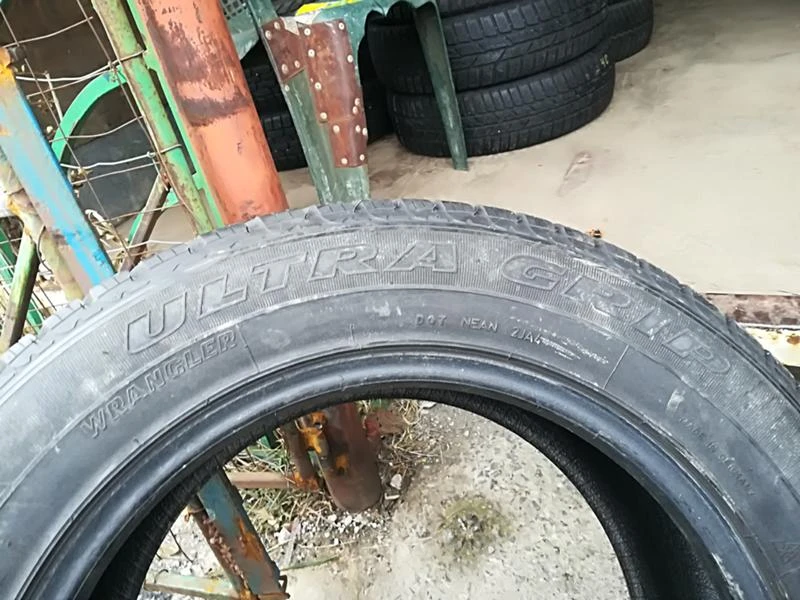 Гуми Зимни 245/60R18, снимка 7 - Гуми и джанти - 23684757