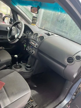 Mitsubishi Colt Хечбек, снимка 2