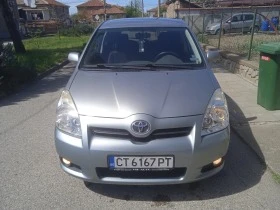  Toyota Corolla verso