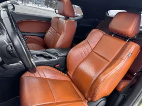 Dodge Challenger * SRT 392 * PANO* ПОДГРЕВ* KEYLESS* , снимка 2 - Автомобили и джипове - 53641855