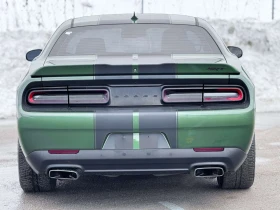 Dodge Challenger * SRT 392 * PANO* ПОДГРЕВ* KEYLESS* , снимка 4 - Автомобили и джипове - 53641855