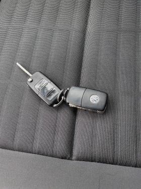 VW Golf Plus 1.6, 102к.с. - 3200 € / 6258.66 лв. - 37933670 14