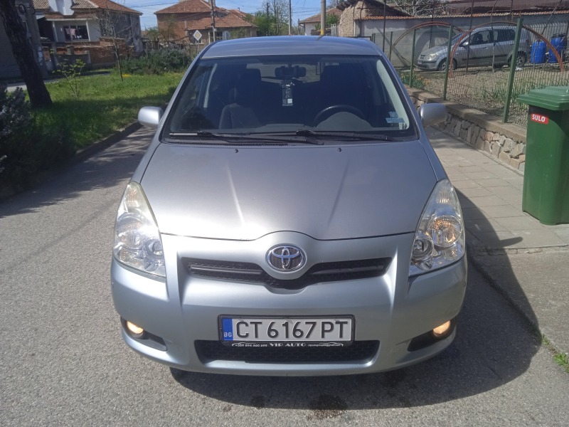 Toyota Corolla verso, снимка 1 - Автомобили и джипове - 45099914