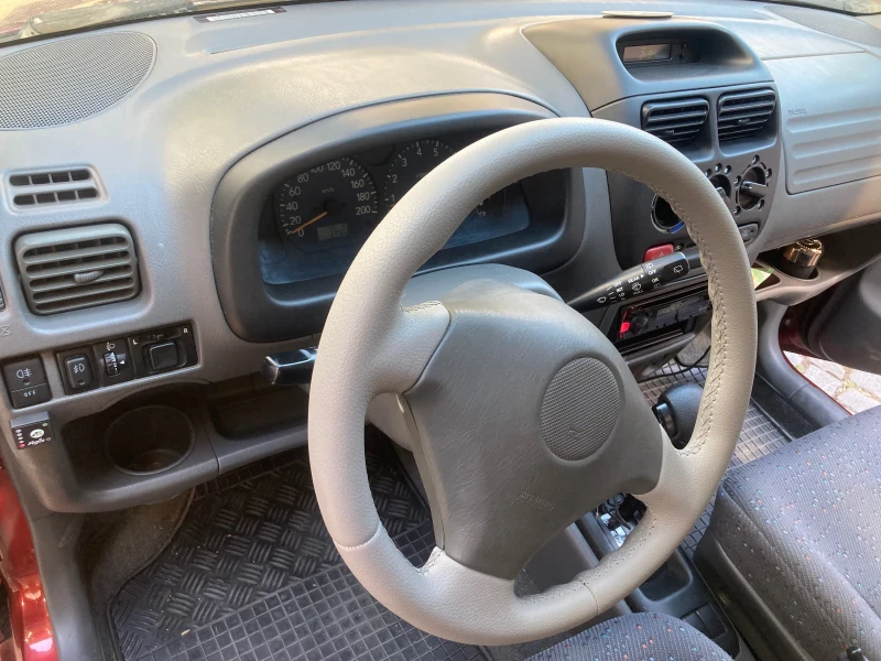 Suzuki Ignis 1.3 Аutomatic/LPG, снимка 9 - Автомобили и джипове - 47501337