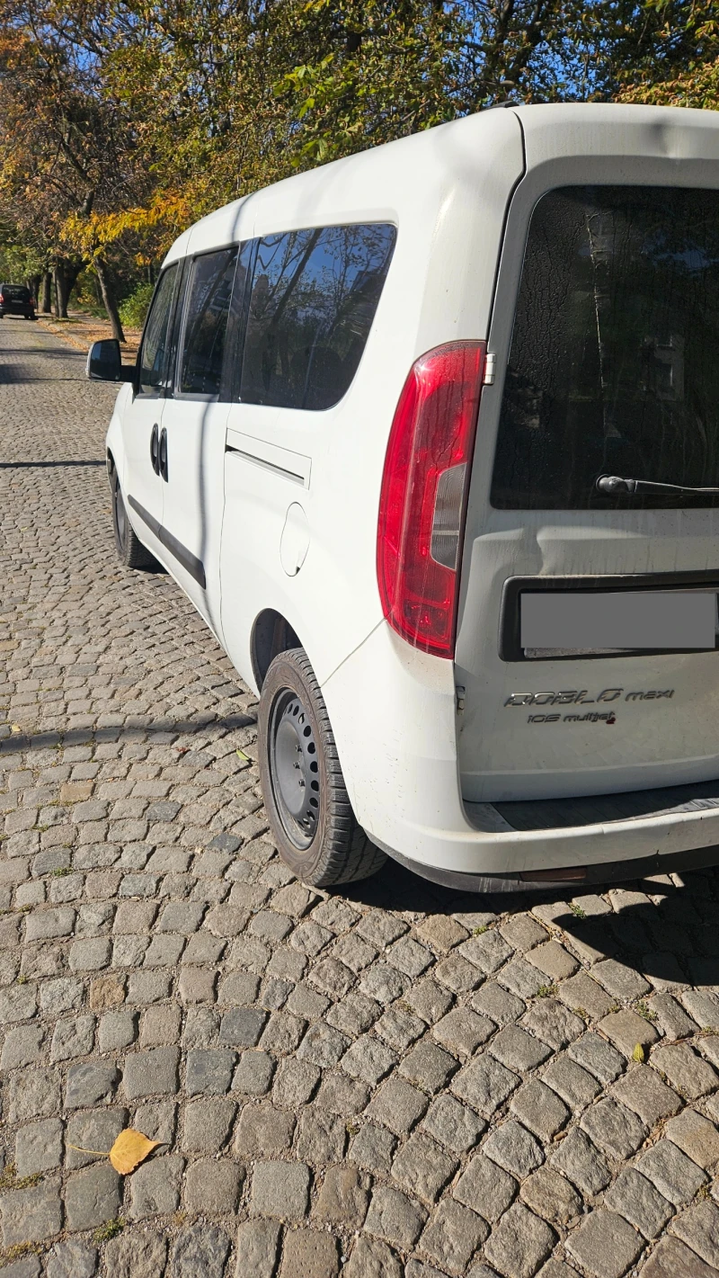 Fiat Doblo 1.6 mjet MAXI, снимка 5 - Автомобили и джипове - 47724523