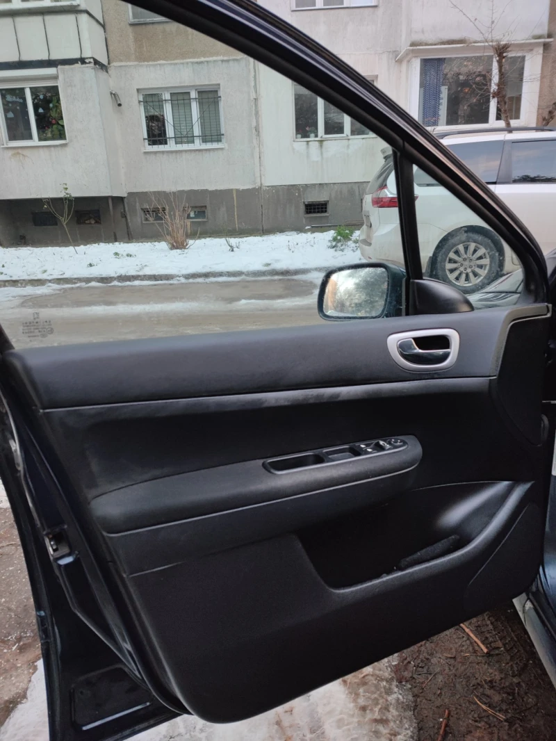 Peugeot 307 OXYGO, снимка 4 - Автомобили и джипове - 48587089