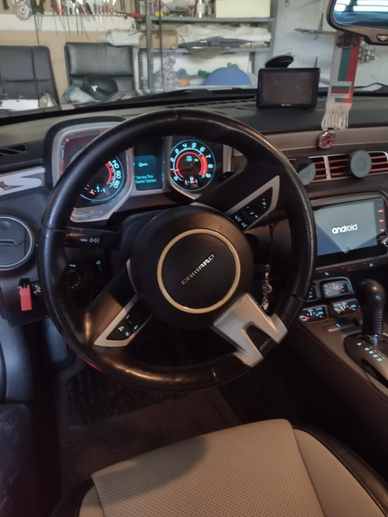 Chevrolet Camaro 6.2L-SS, снимка 12 - Автомобили и джипове - 52442326