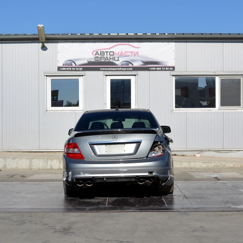 Mercedes-Benz C 300 3.0 i, снимка 4 - Автомобили и джипове - 51768536