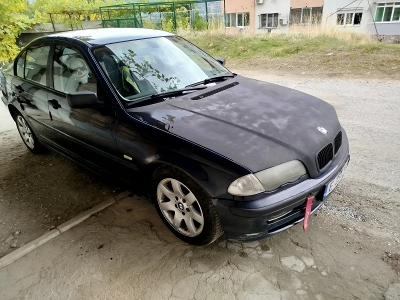 BMW 320, снимка 3 - Автомобили и джипове - 52016657
