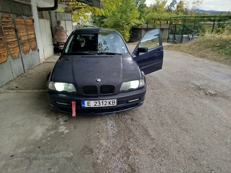 BMW 320, снимка 5 - Автомобили и джипове - 52016657