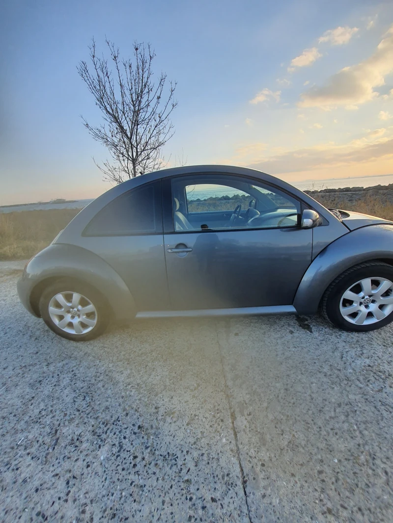 VW Beetle  2.0 benzin , снимка 4 - Автомобили и джипове - 52122441