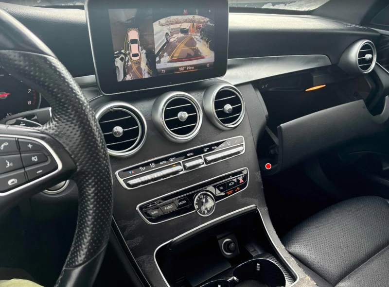 Mercedes-Benz C 300, снимка 8 - Автомобили и джипове - 52493501