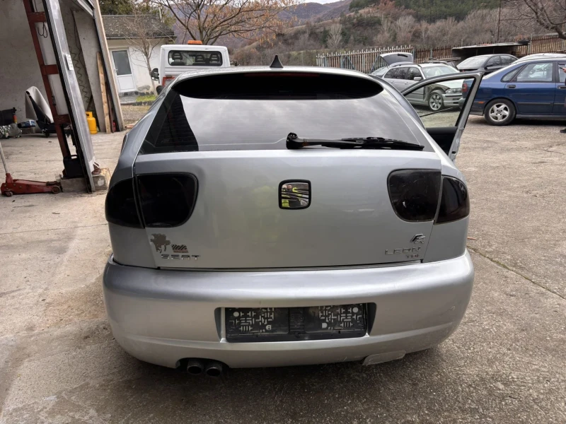 Seat Leon 130 ASZ, снимка 3 - Автомобили и джипове - 53263225