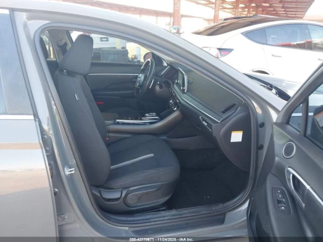 Hyundai Sonata * Hybrid* High Beam* Камера* Blind* Remote* Smartk, снимка 9 - Автомобили и джипове - 53028441