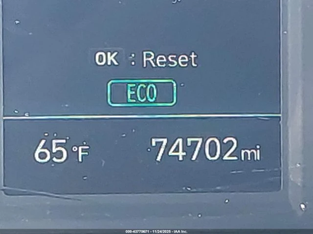 Hyundai Sonata * Hybrid* High Beam* Камера* Blind* Remote* Smartk, снимка 14 - Автомобили и джипове - 53028441