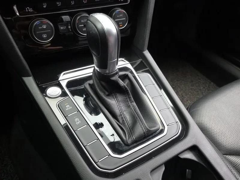 VW Arteon 2.0TDI PREMIUM �������| ���������| ������� | Mobile.bg � ����������� 9