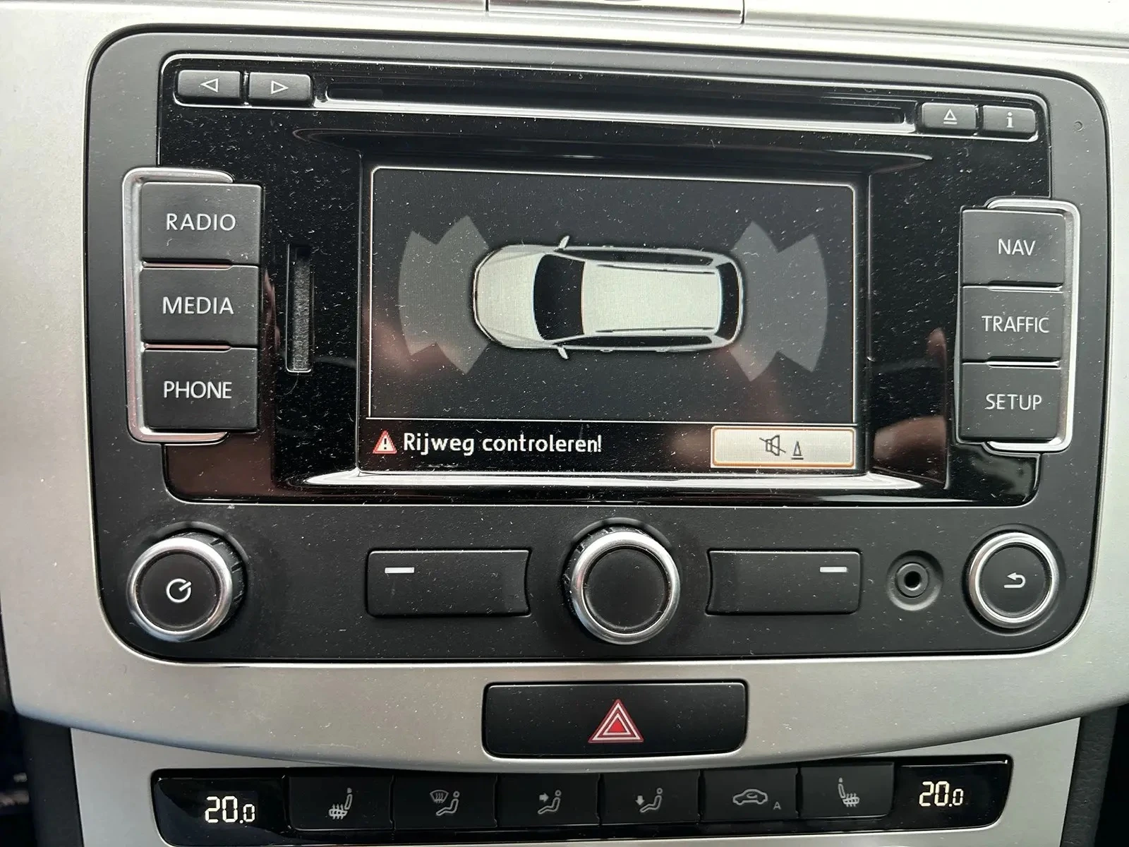 VW Passat | Mobile.bg   11