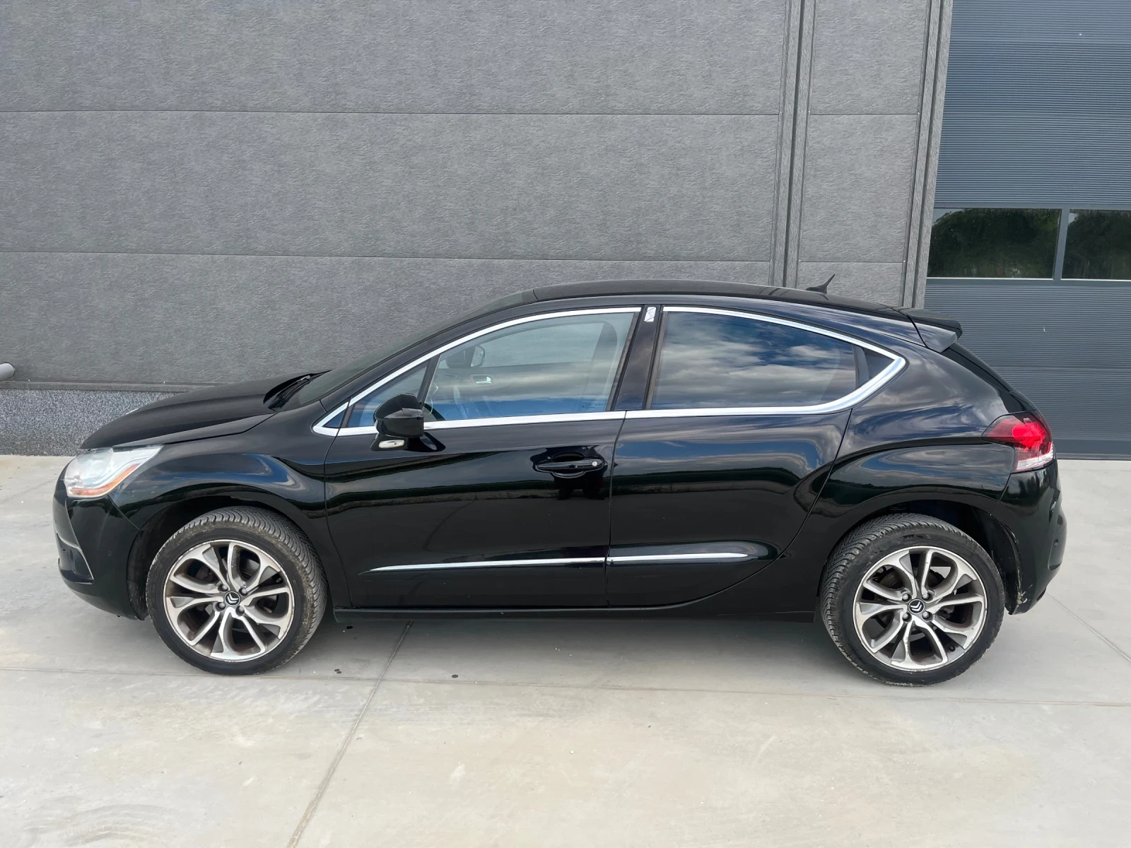 Citroen DS4 2.0 HDI SportChic - изображение 2