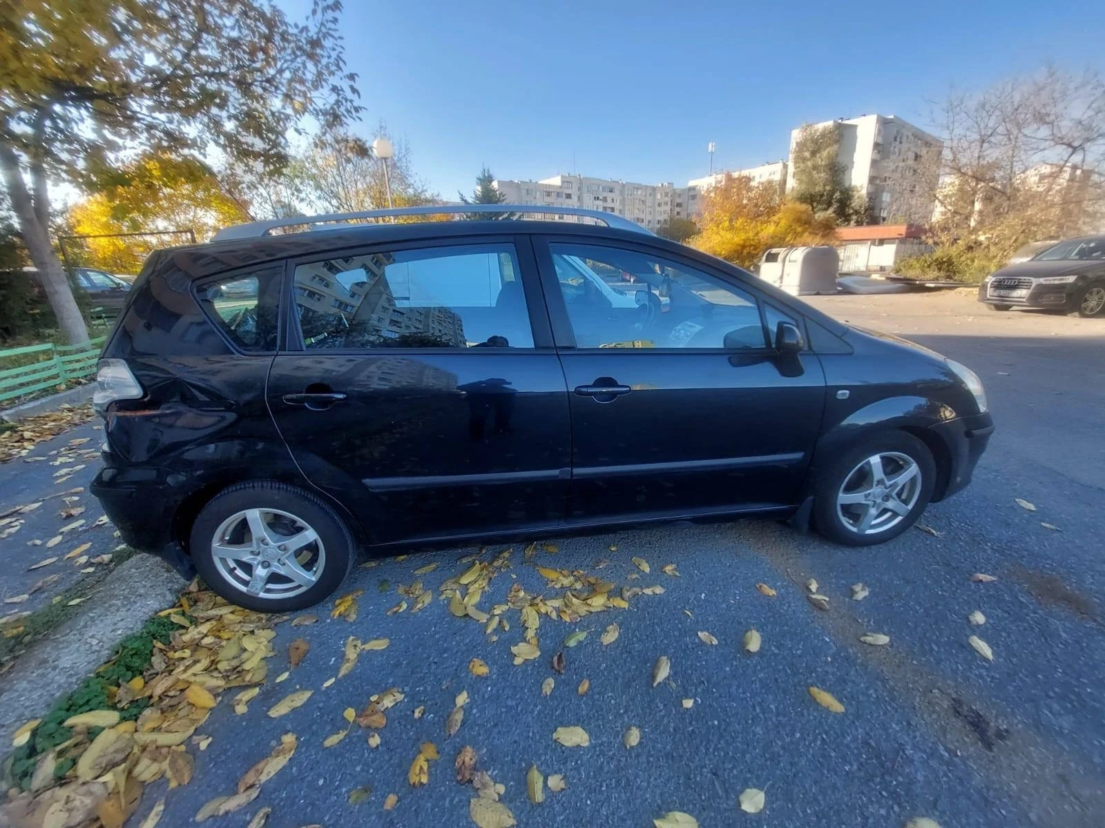 Toyota Verso 2.2 D4D - изображение 2