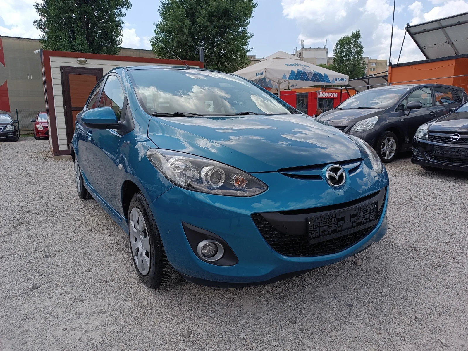 Mazda 2 1.5i Sport ТОП СЪСТОЯНИЕ !!! - изображение 7