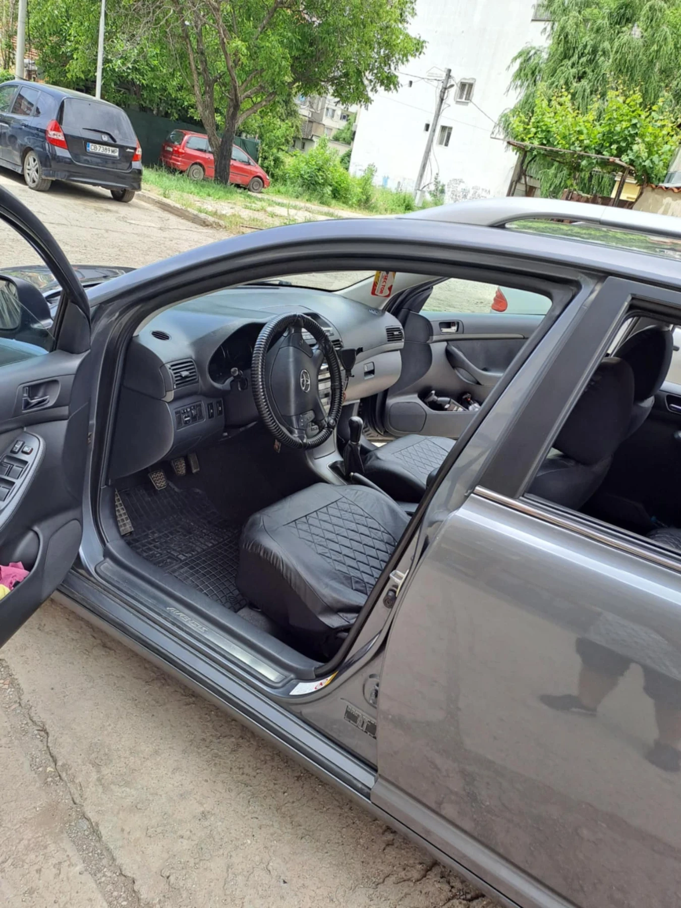 Toyota Avensis 2.0d4d 116 - изображение 5