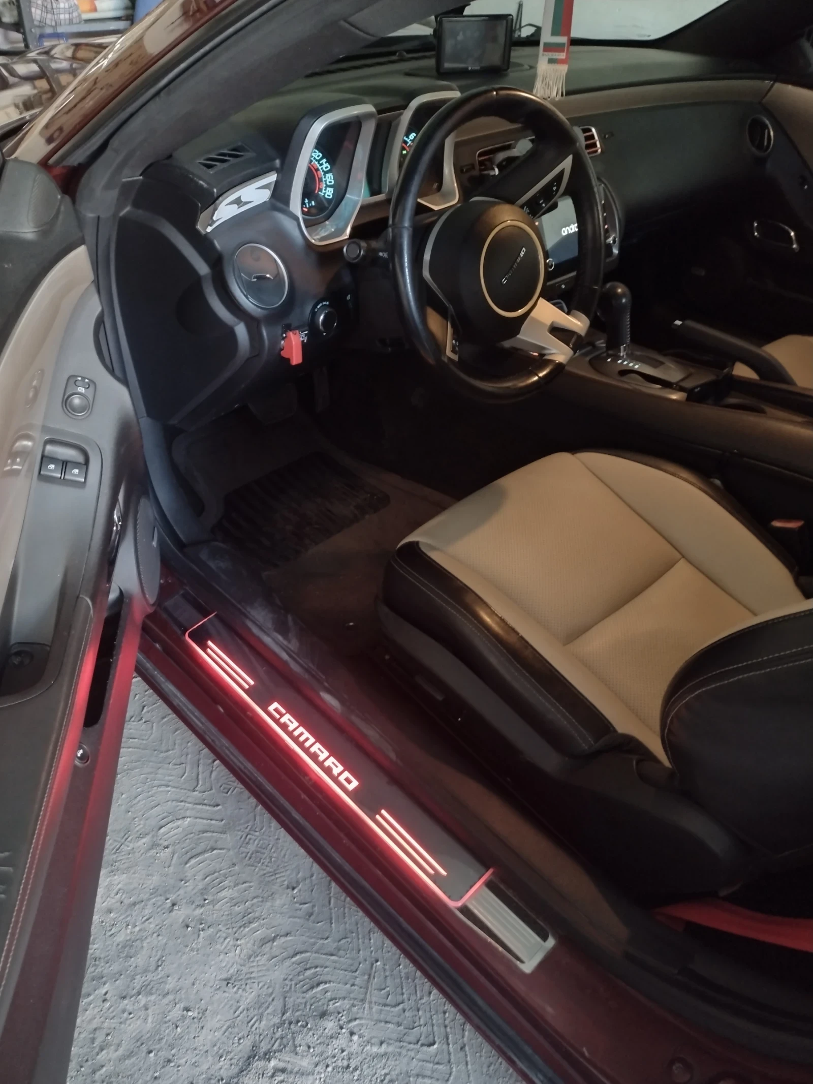 Chevrolet Camaro 6.2L-SS | Mobile.bg   11