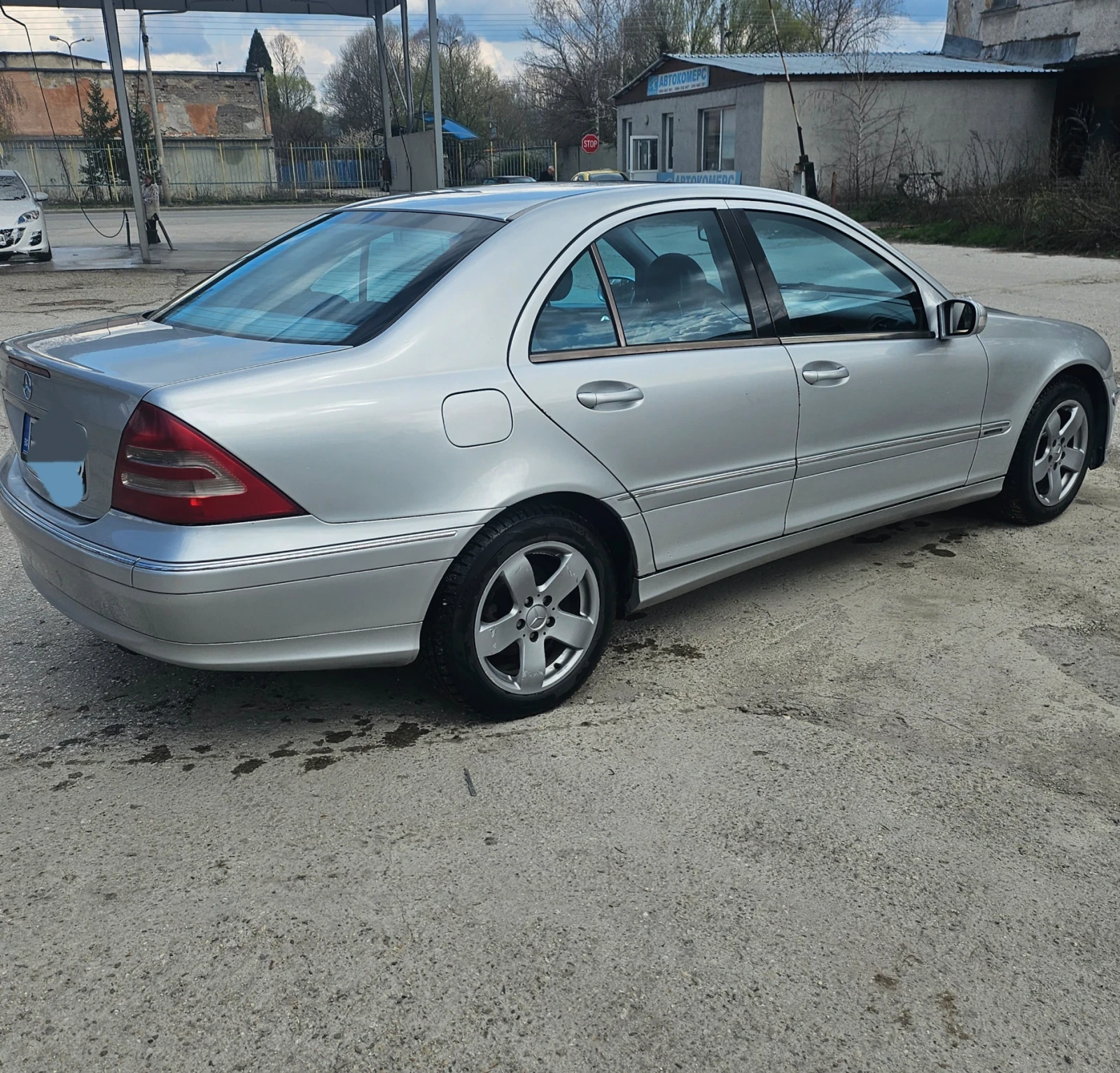 Mercedes-Benz C 180  - изображение 5