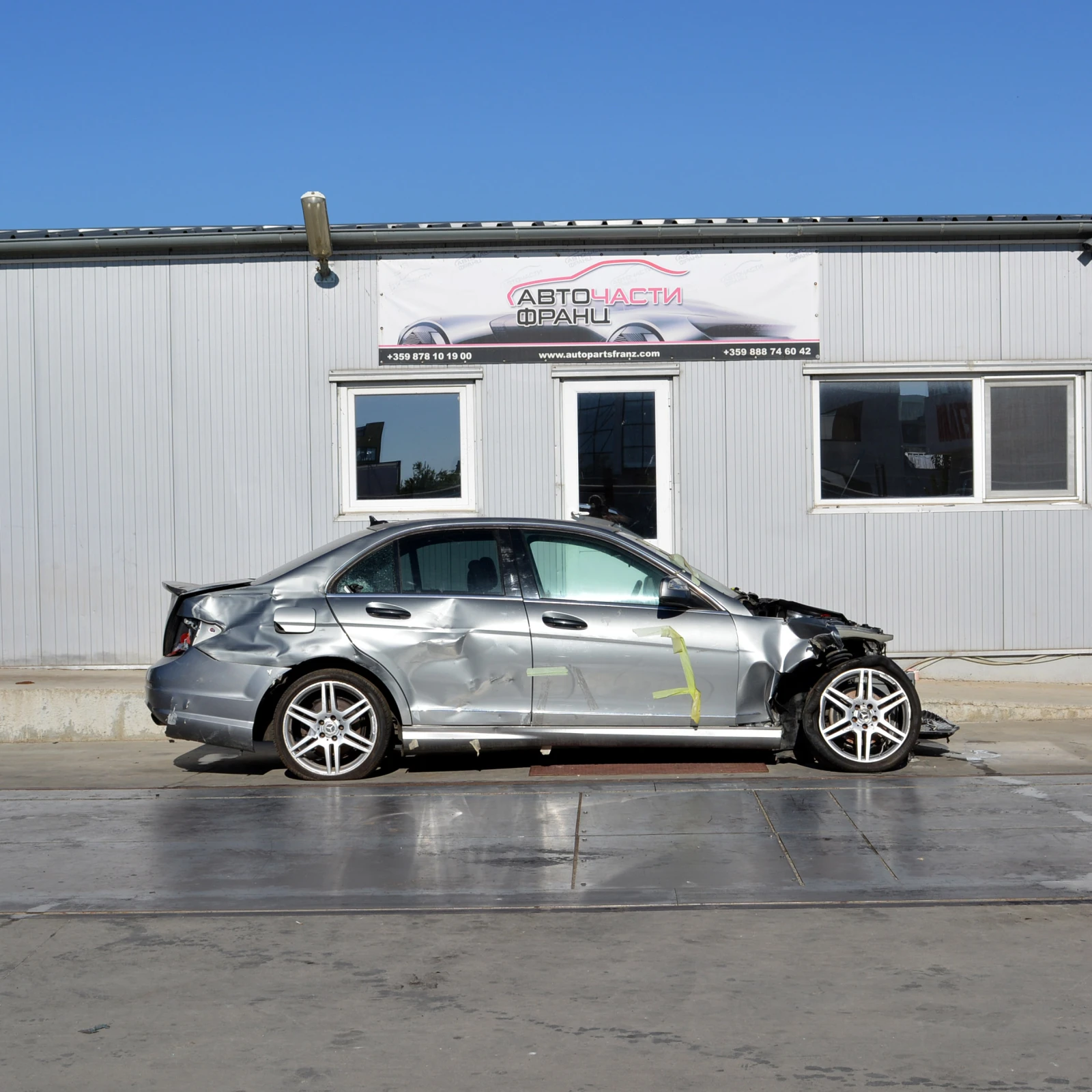 Mercedes-Benz C 300 3.0 i - изображение 2