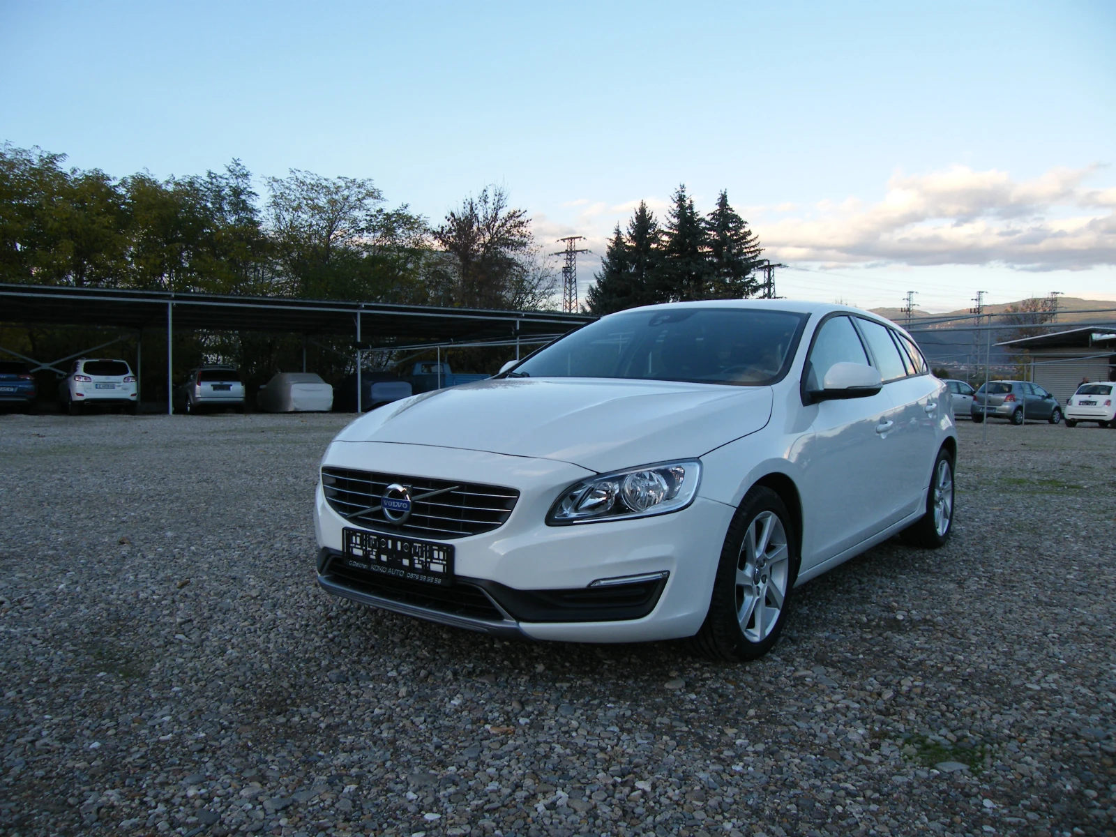 Volvo V60 2.0 D3 132000km. NAVI-AVTOMAT | Mobile.bg   1