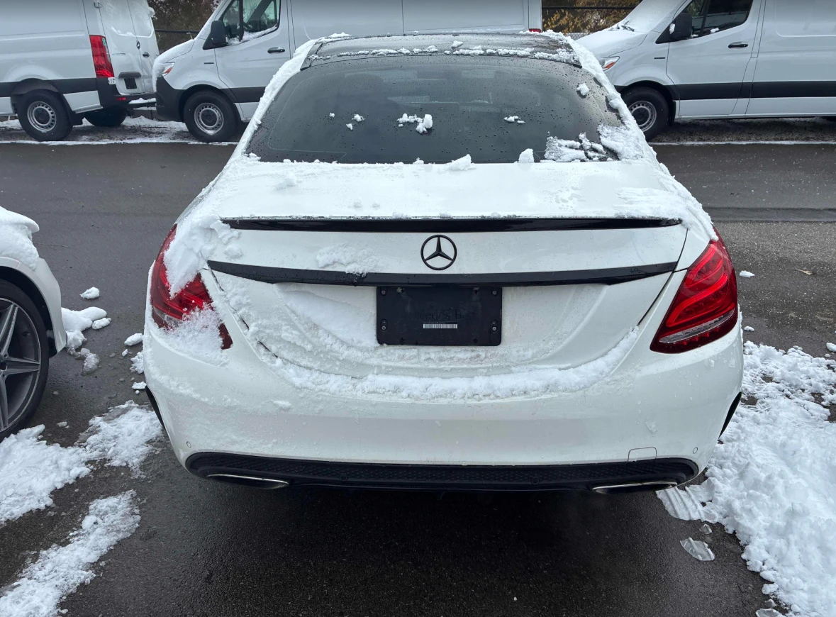 Mercedes-Benz C 300  - изображение 4