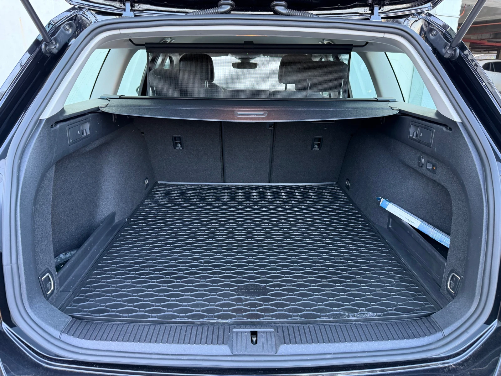 VW Passat 2.0 TDI  - изображение 9