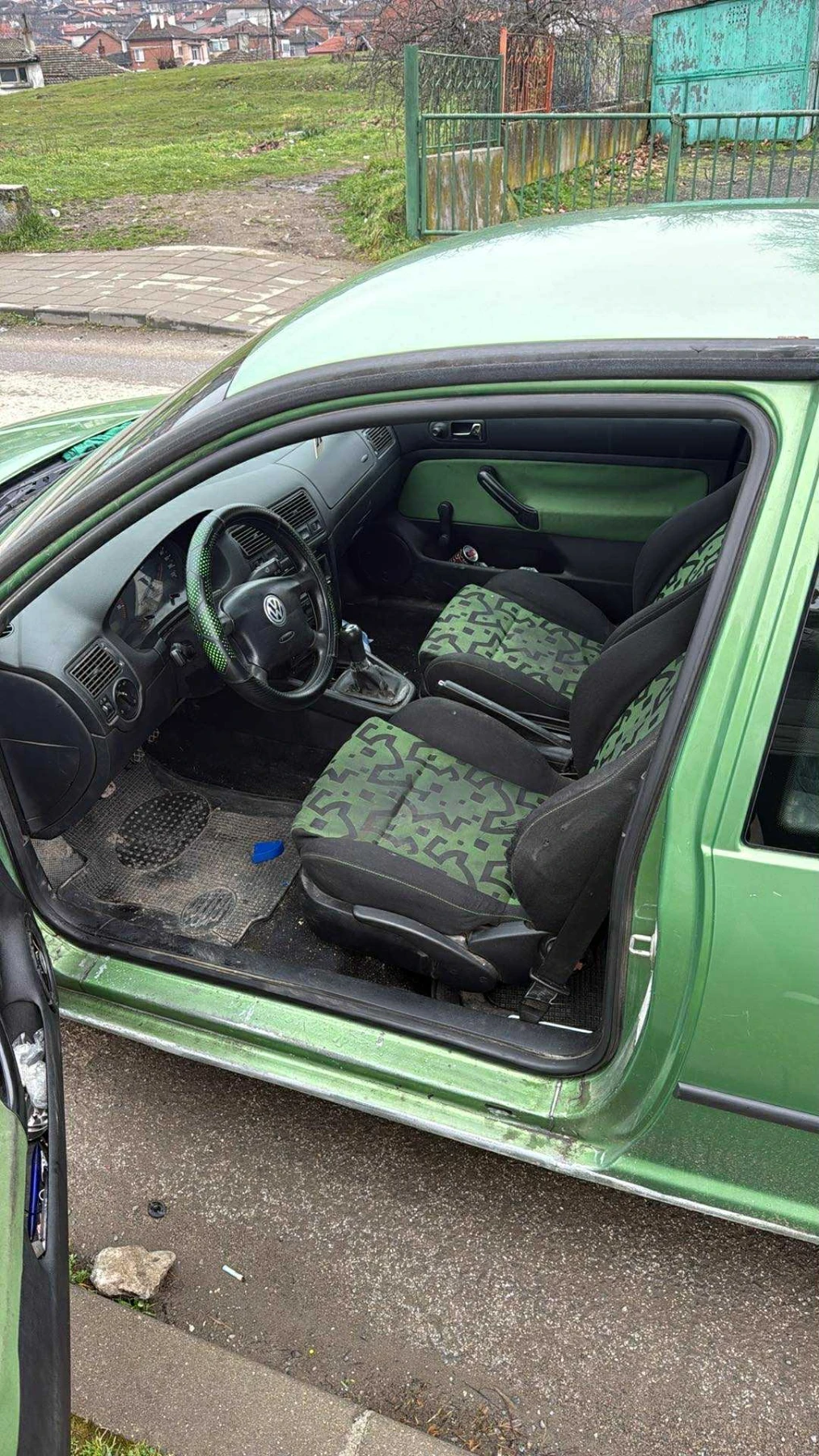 VW Golf 1.9 - изображение 5