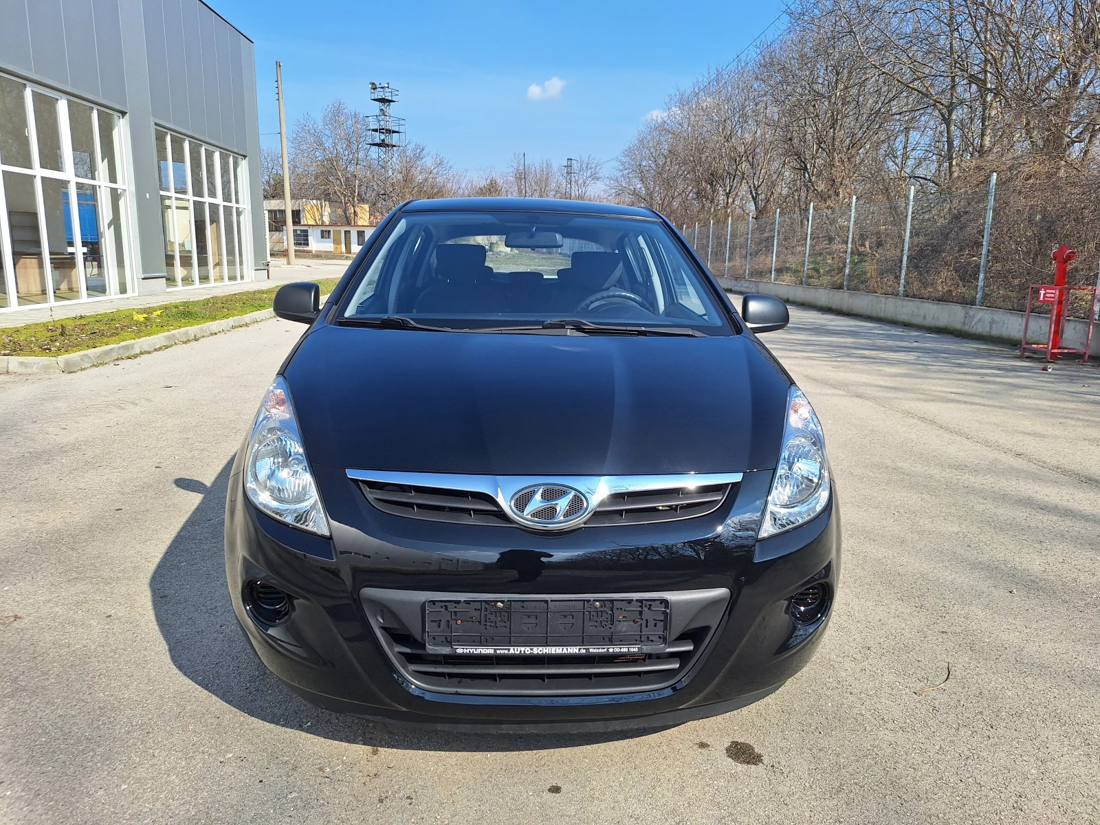 Hyundai I20 ОБСЛУЖЕН ТОП ОФЕРТА, снимка 2 - Автомобили и джипове - 53898583