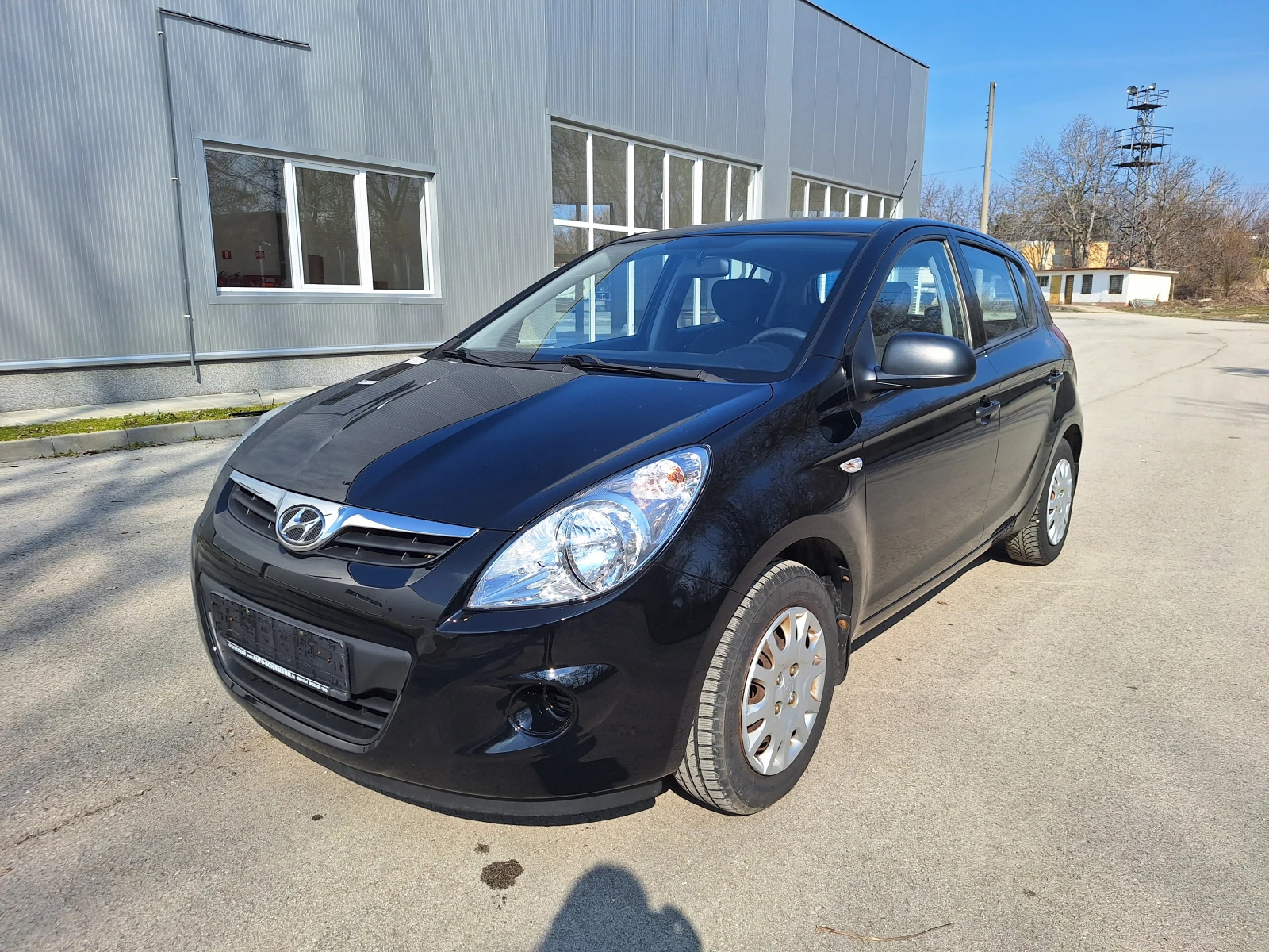 Hyundai I20 ОБСЛУЖЕН ТОП ОФЕРТА | Auto.bg — изображение 1