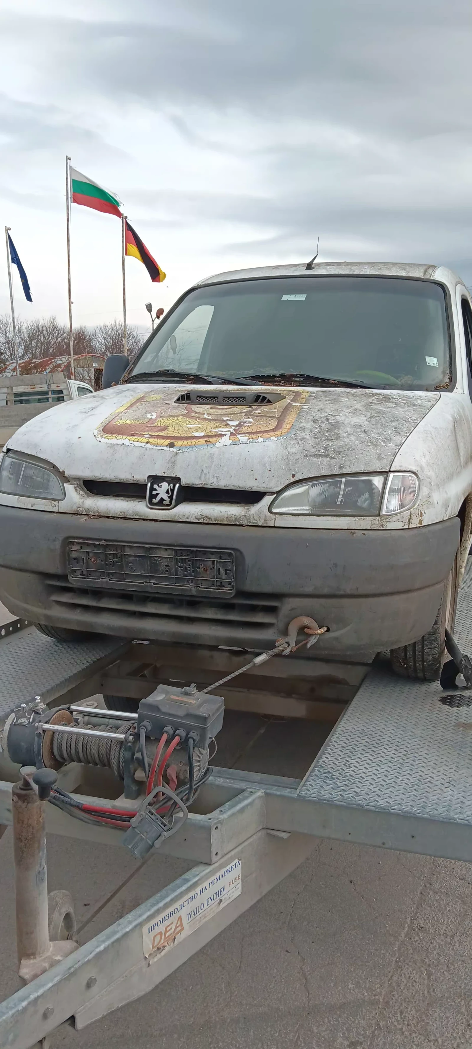 Peugeot Partner хладилен фургон, снимка 3 - Автомобили и джипове - 53927844