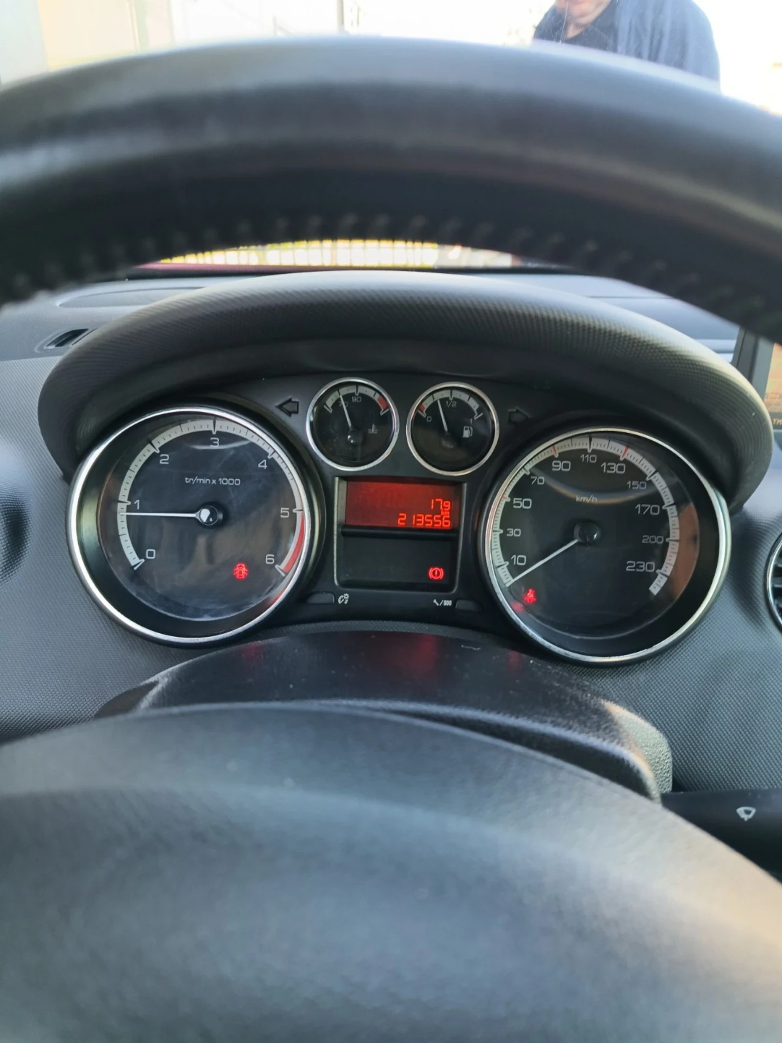 Peugeot 308 | Mobile.bg � ����������� 10