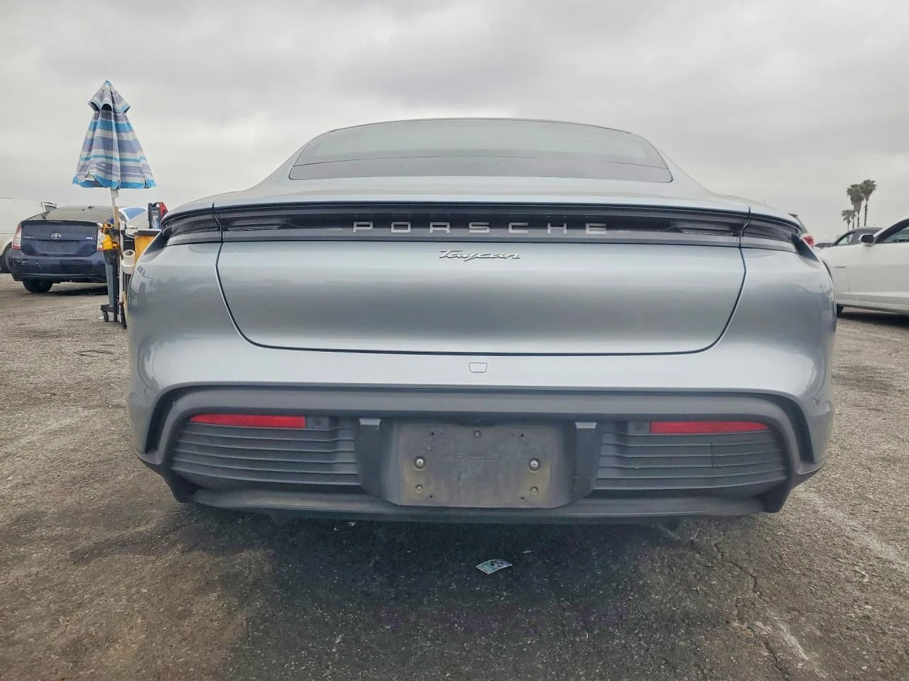 Porsche Taycan Rear-Wheel Drive, снимка 6 - Автомобили и джипове - 54315374