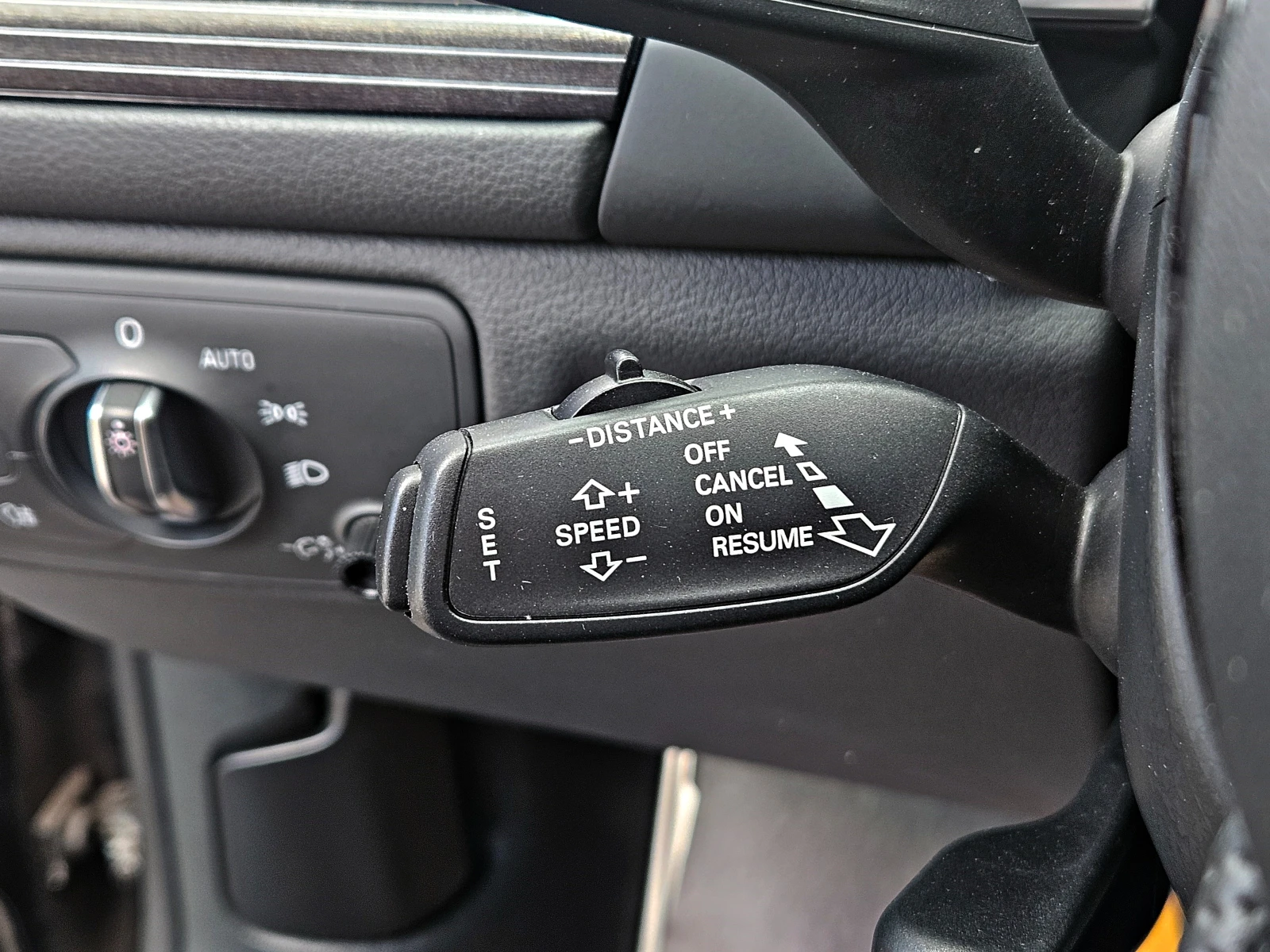 Audi A6 COMPETITION/S-LINE/DISTR/BOSE/CAMERA/ПОДГРЕВ/LIZIN, снимка 11 - Автомобили и джипове - 54354104