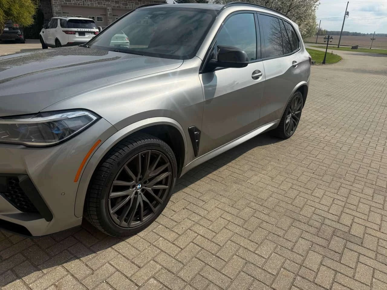 BMW X5M * Competition * CARFAX * БЕЗ ПЪРВОНАЧАЛНА ВНОСКА, снимка 12 - Автомобили и джипове - 54433902
