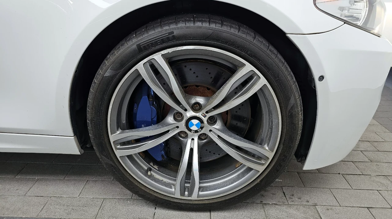 BMW M5, снимка 17 - Автомобили и джипове - 54493109