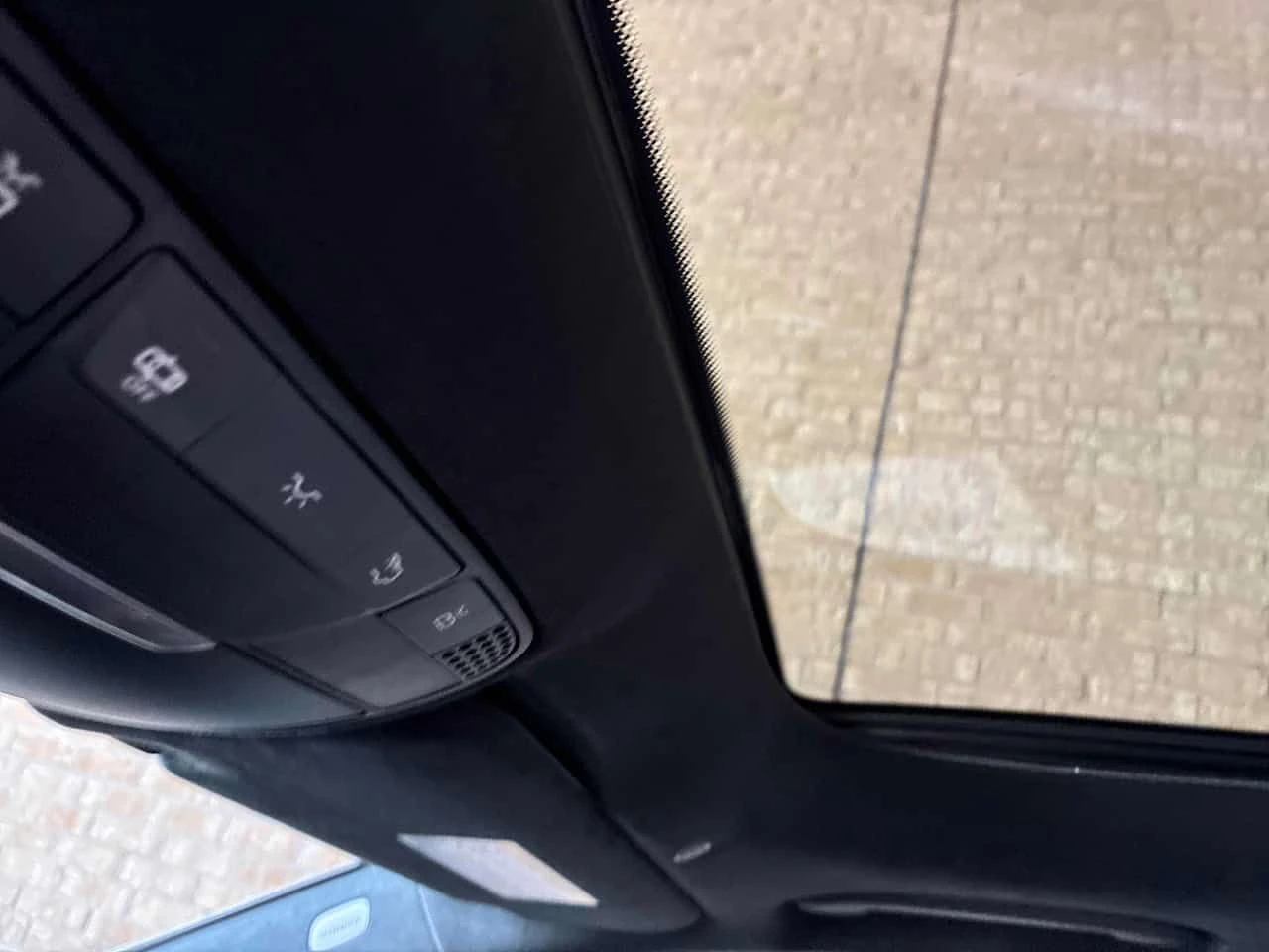 Mercedes-Benz E 63 AMG * S * МАСАЖИ * ДИСТРОНИК * 360 * BURMESTER, снимка 13 - Автомобили и джипове - 54647723