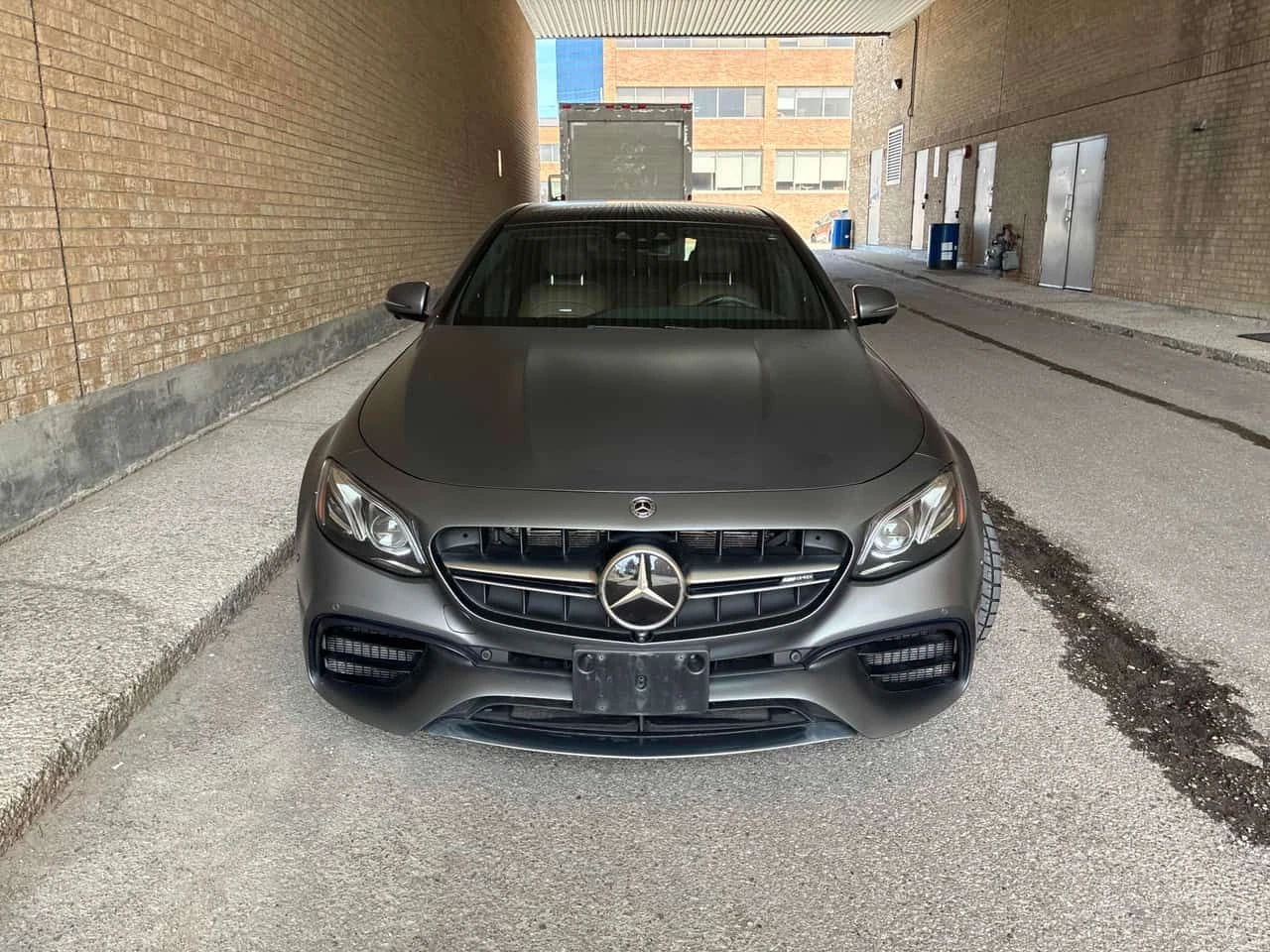 Mercedes-Benz E 63 AMG * S * МАСАЖИ * ДИСТРОНИК * 360 * BURMESTER, снимка 6 - Автомобили и джипове - 54647723