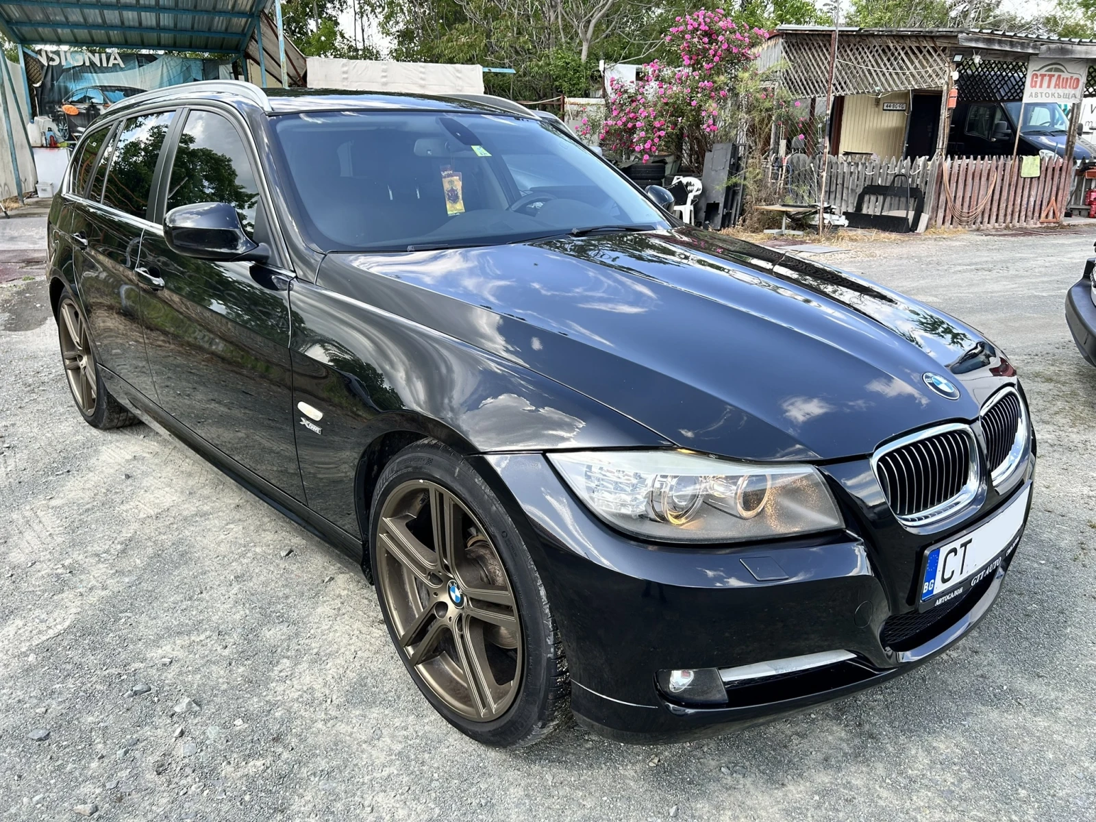 BMW 320 D* xDrive* Automat* Facelift* Navi* Кожа* Xenon, снимка 7 - Автомобили и джипове - 54651600