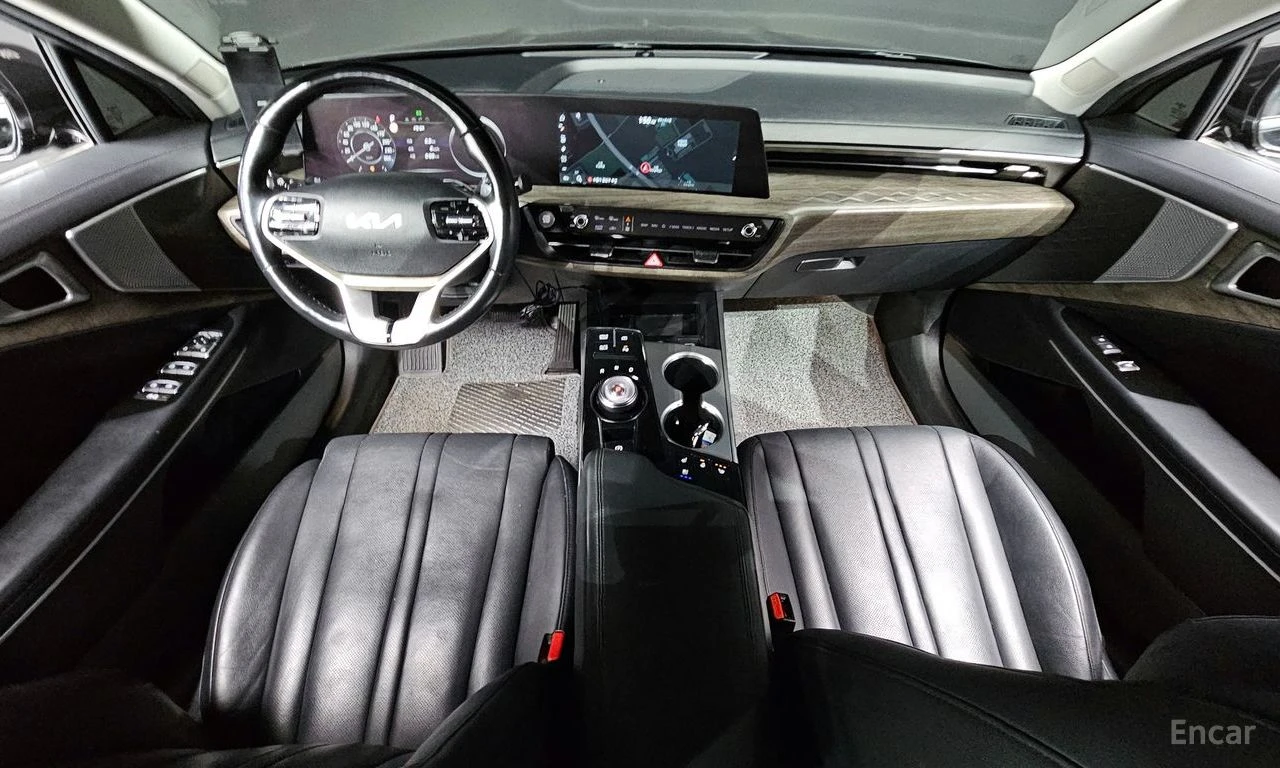 Kia K8 3.5* LPG* ПОДГРЕВ* ОБДУХВАНЕ* 360КАМЕРА* КЕЙЛЕС* , снимка 7 - Автомобили и джипове - 55395342