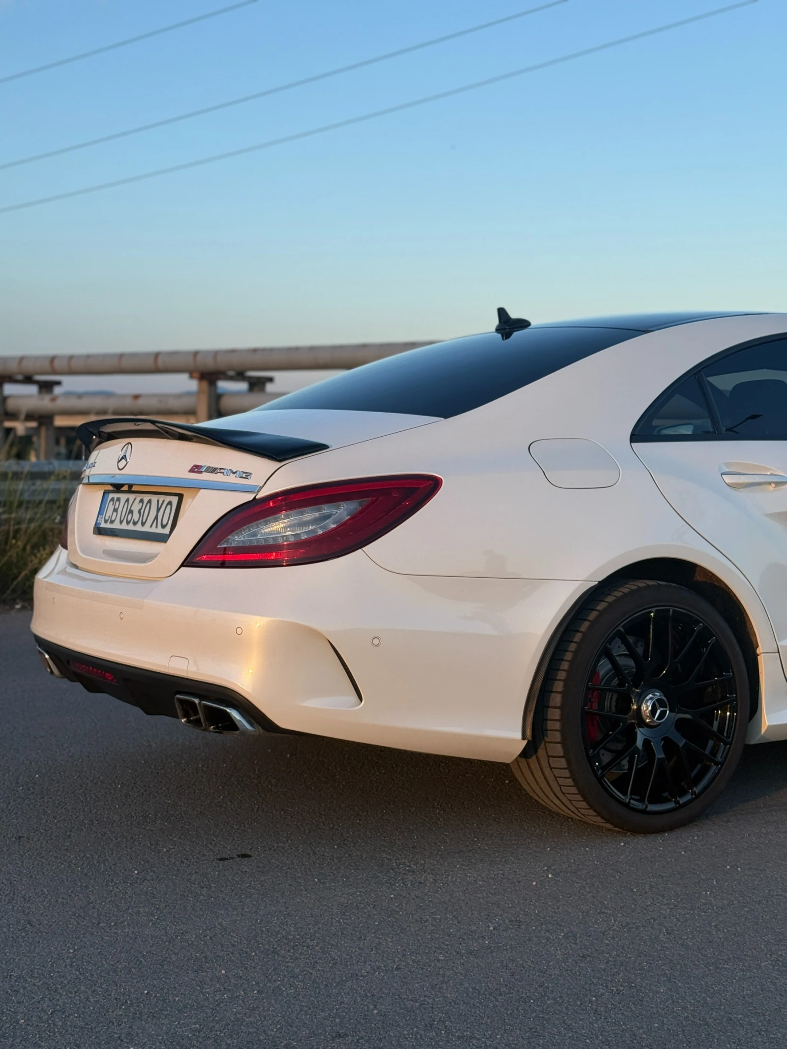 Mercedes-Benz CLS 63 AMG S 4MATIC ВЪЗМОЖЕН ЛИЗИНГ, снимка 8 - Автомобили и джипове - 55424685