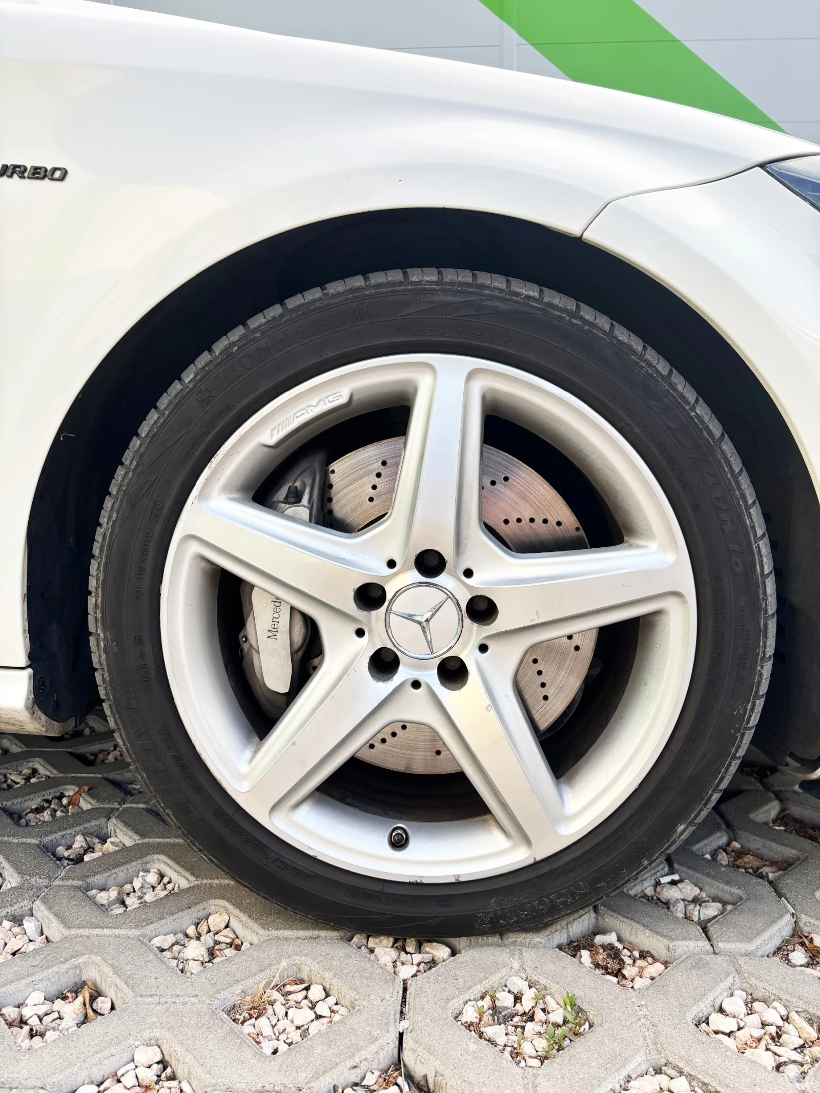 Mercedes-Benz CLS 500 550 AMG / Масаж / Подгрев / Обдухване, снимка 6 - Автомобили и джипове - 55432258