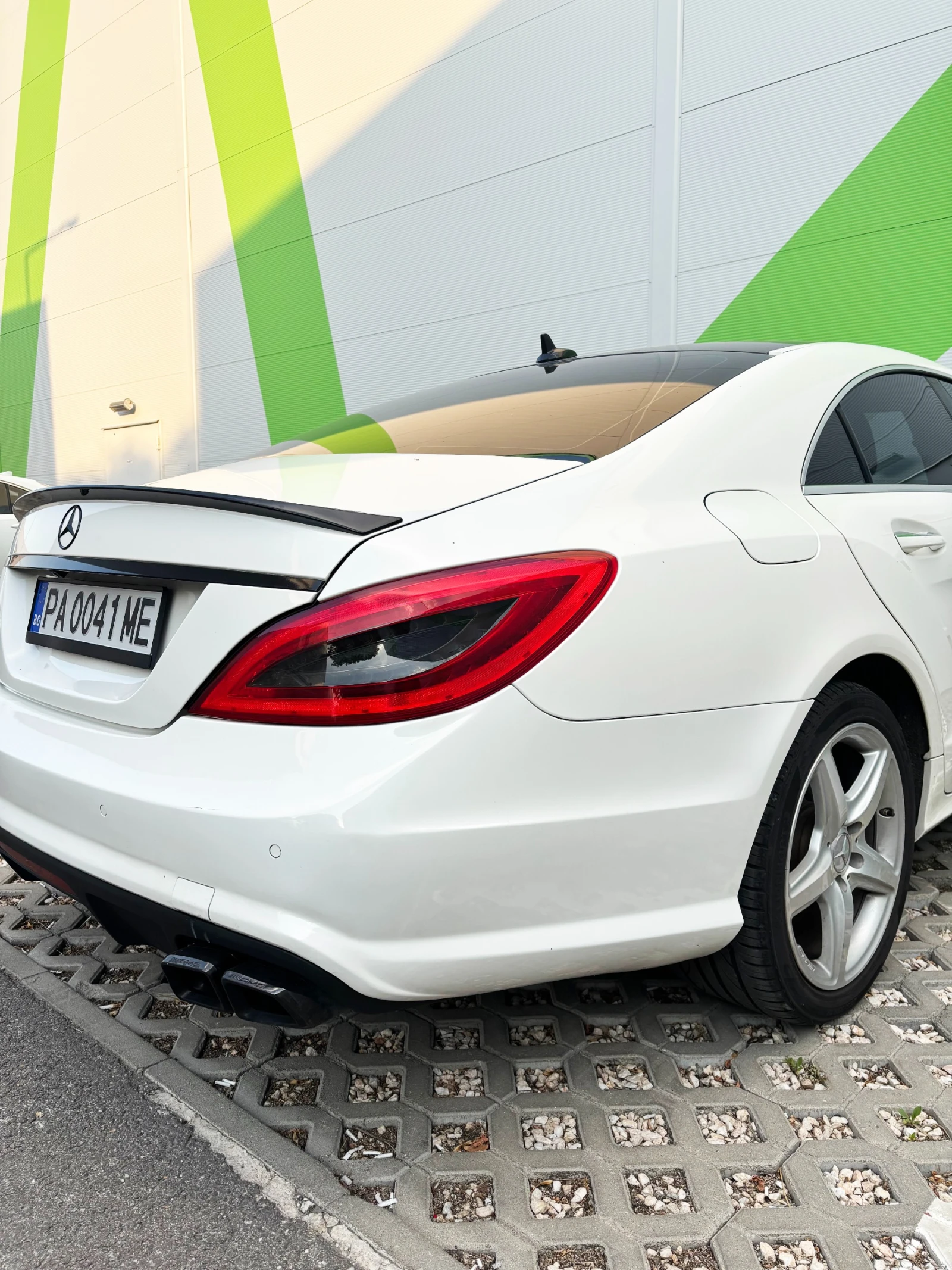 Mercedes-Benz CLS 500 550 AMG / Масаж / Подгрев / Обдухване, снимка 5 - Автомобили и джипове - 55432258